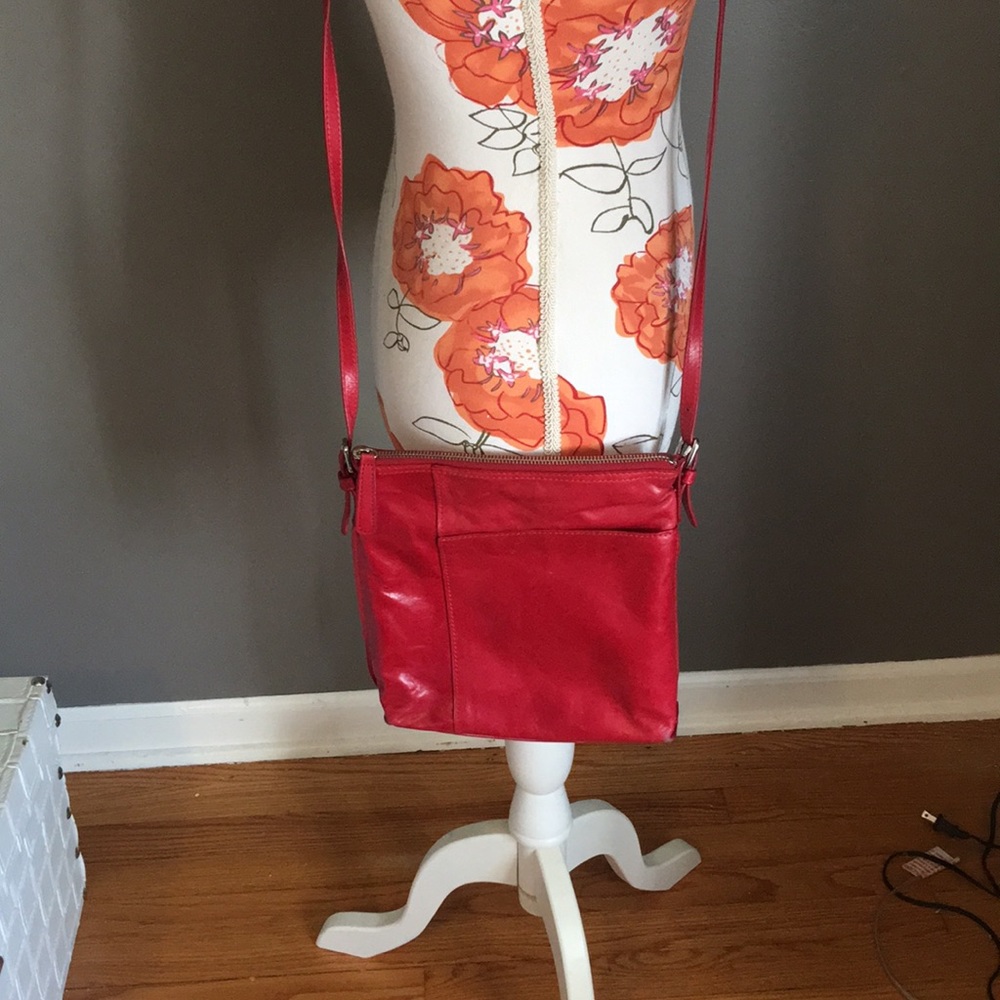 Hobo crossbody purse